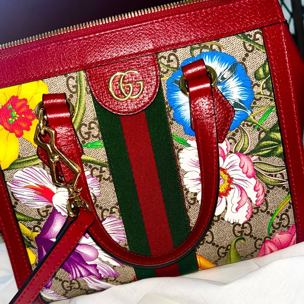 ❤️SOLD❤️Gucci Red Ophidia GG cloth tote